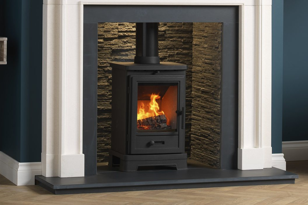 Bassington Compact